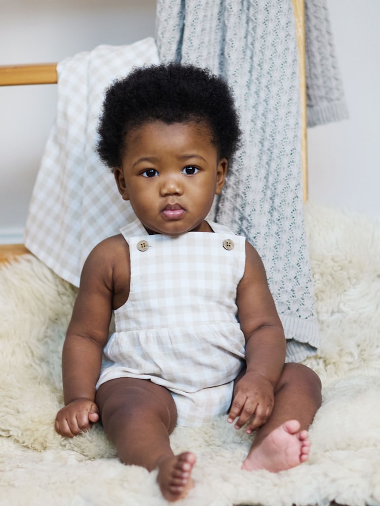 Fawn Gingham - The Little Tailor Baby Woven Shorty 100% Cotton Romper - Imagen 1 de 6