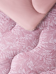 Night Lark 10.5 Tog Coverless Duvet and Pillowcase Set - صورة 3 من 8