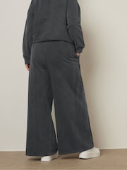 Yours Curve Black Wide Leg Joggers - Image 2 of 5