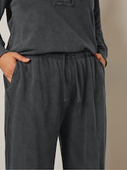 Yours Curve Black Wide Leg Joggers - Image 4 of 5