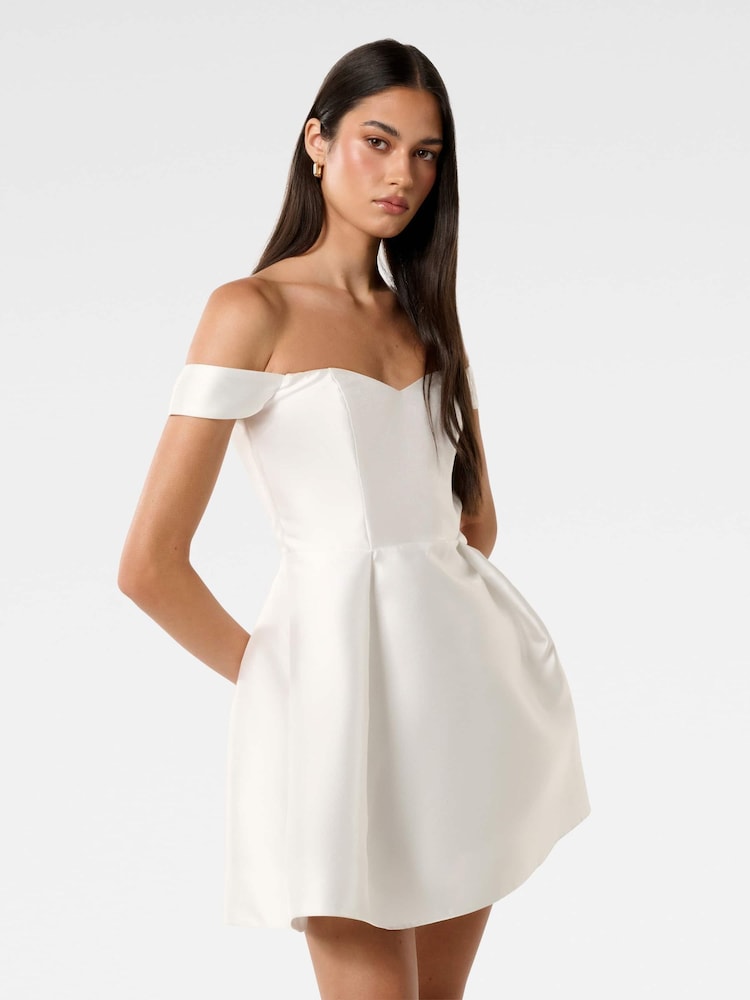 Forever New White Annie Short Sleeves A-Line Mini Dress - Image 2 of 5