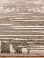 Green Kuza Portrait Lustre Rug - Image 5 of 6