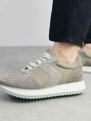 Moda in Pelle Eager Runner Style Leather White Trainers - Image 1 of 4