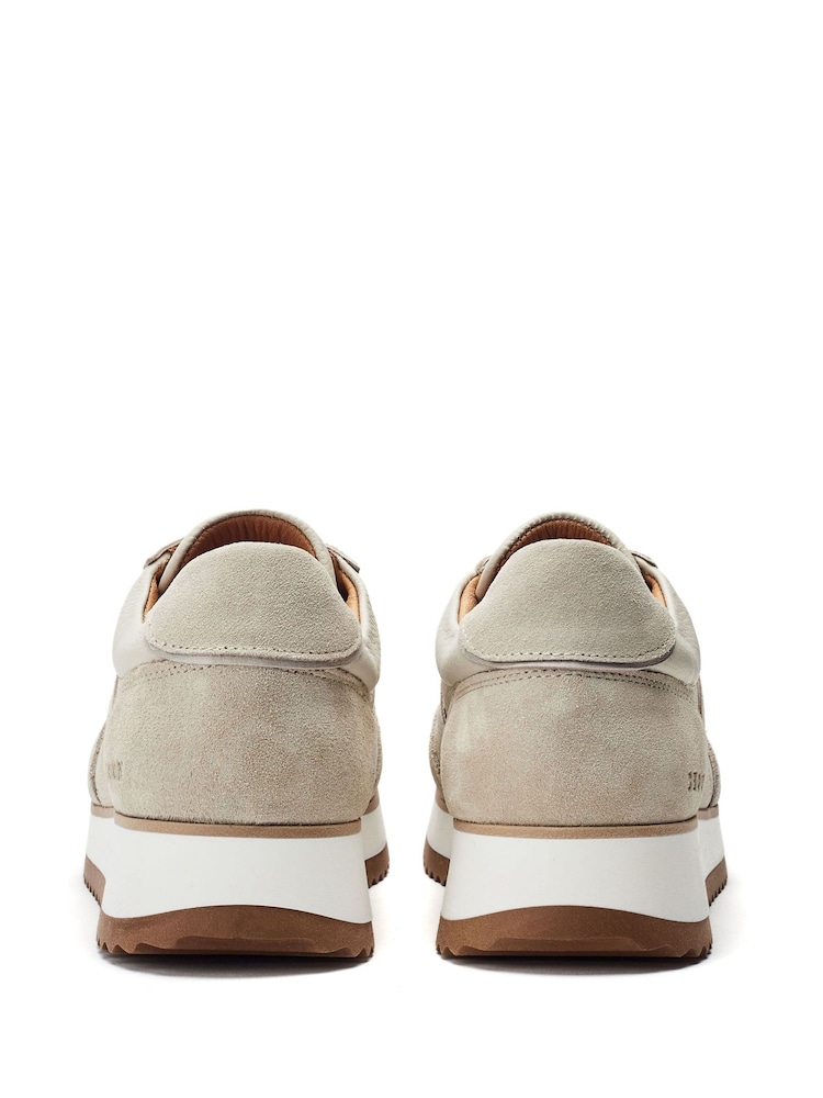 Moda in Pelle Eager Runner Style Leather White Trainers - Image 4 of 4