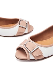 Bela - Moda in Pelle Blue Frost Peep Toe Flat Shoes With Buckle - Slika 5 iz 5