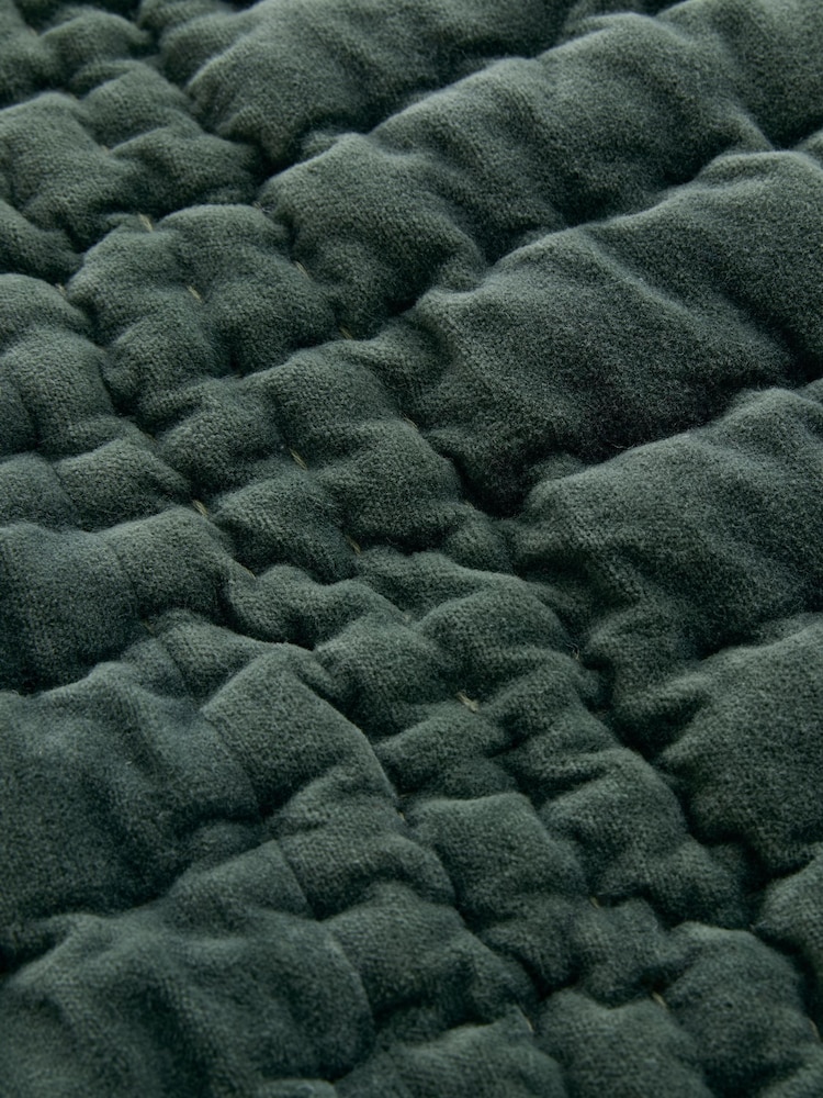 Laura Ashley Green Pine Scalloped Bedspread - Image 5 of 5 Laura Ashley Green Pine Scalloped Bedspread - Image 5 of 5