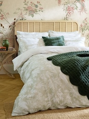Laura Ashley MultiSage Attleton 220 Thread Count Duvet Cover and Pillowcase set - Image 2 of 9