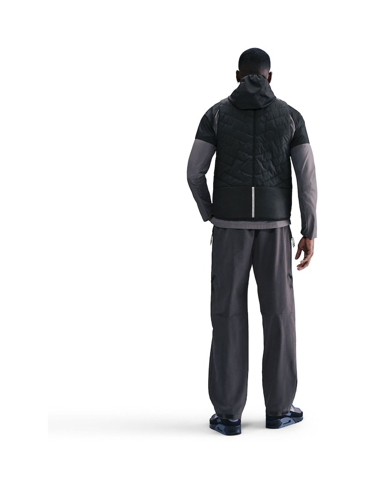 Nike Black Vest - Image 2 of 6