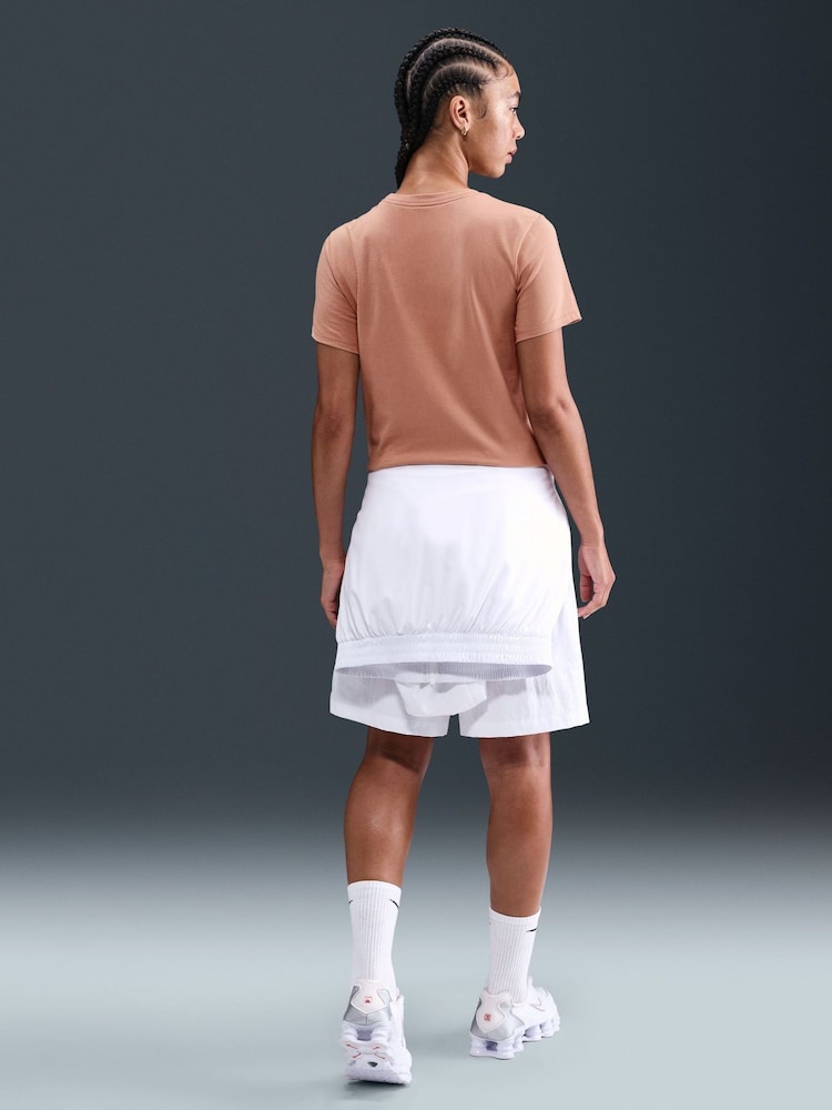 Nike Red Sportswear Club Essentials T-Shirt - Image 2 of 5