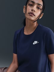 Nike Blue Sportswear Club Essentials T-Shirt - Image 3 of 5