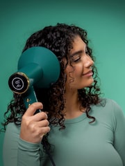GTECH DryOnic Ionic Fast Drying Dryer Hair Dryer - Image 4 of 6