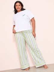 Friends Like These Green Curve Martini Nightwear Set - Image 3 of 5