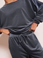 Friends Like These Grey Velour Batwing Pyjama Set - Image 4 of 4