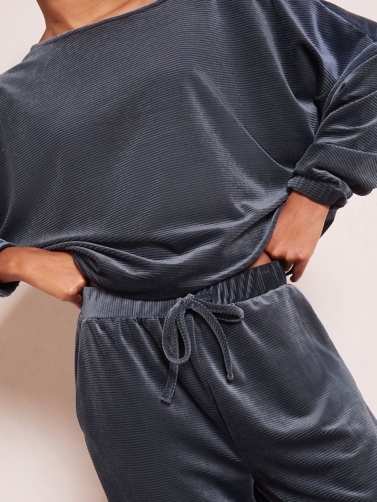 Friends Like These Grey Velour Batwing Pyjama Set - Image 4 of 4