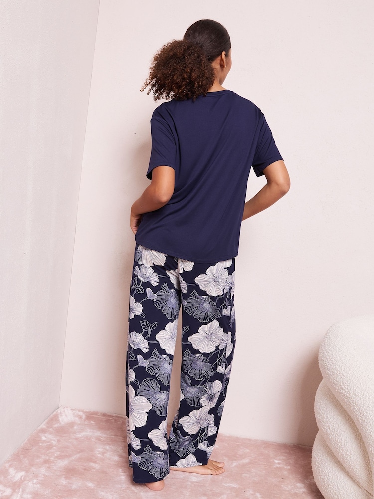 Friends Like These Navy Floral Nightwear Set - Image 4 of 4 Friends Like These Navy Floral Nightwear Set - Image 4 of 4