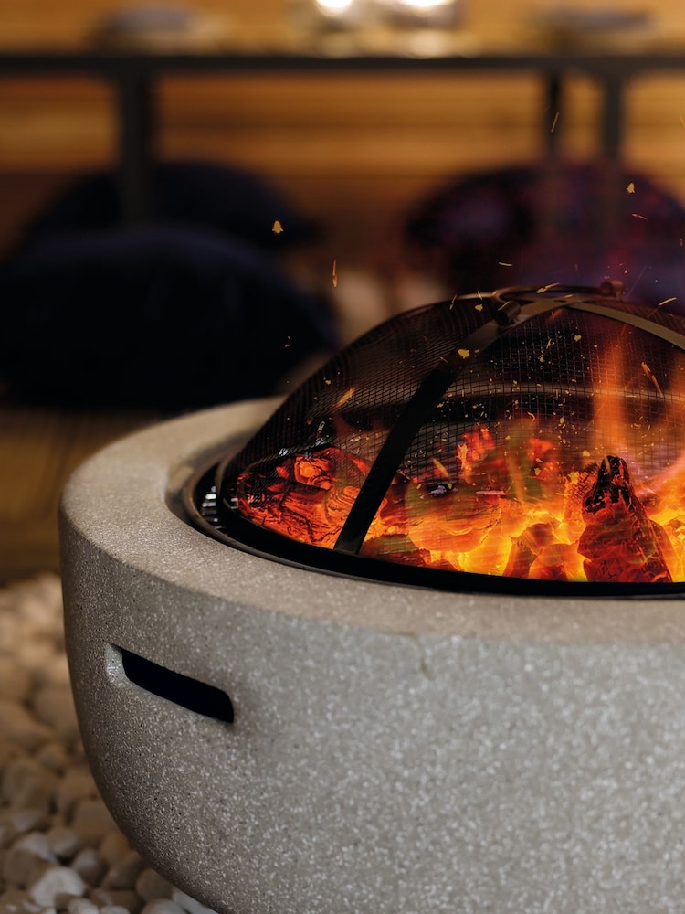 Charles Bentley Stone Stylish and Modern Magnesia Round Garden Fire Pit - Image 2 of 6
