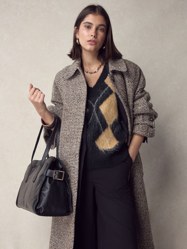 Black Large Leather Tote Bag - Image 2 of 4