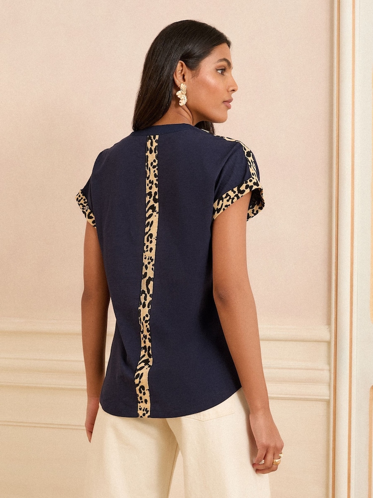 Love & Roses Navy Leopard Print Trim V-Neck Jersey T-Shirt - Image 4 of 4