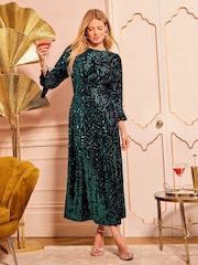 Love & Roses Green Petite Sequin Flute Sleeve Midi Dress - Image 3 of 5