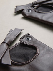 Chocolate Brown Leather Bow Gloves 1 Pair - Image 2 of 6