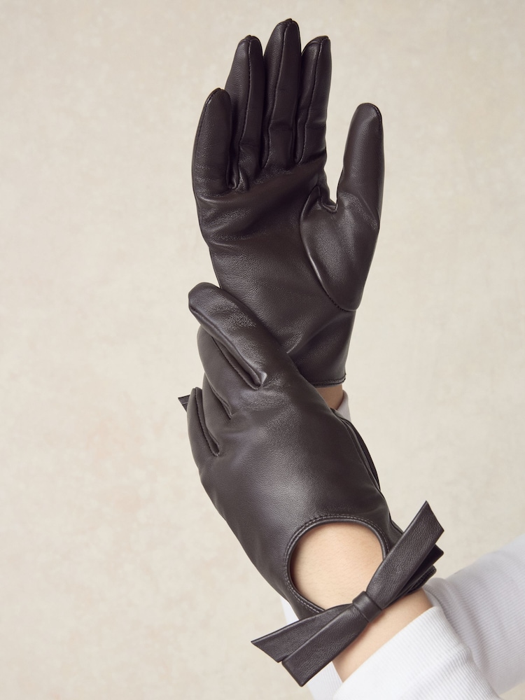 Chocolate Brown Leather Bow Gloves 1 Pair - Image 6 of 6