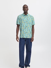 Blend Blue Sand Chilli Print Short Sleeve Shirt - Image 4 of 5