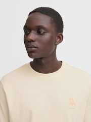Blend Cream Embroidered Short Sleeve  100% Cotton T-Shirt - Image 3 of 5