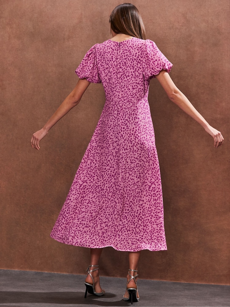 Ro&Zo Pink Petite Print Puff Sleeve Midi Dress - Image 4 of 4 Ro&Zo Pink Petite Print Puff Sleeve Midi Dress - Image 4 of 4