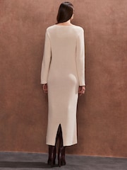 Ro&Zo Natural Petite V-Neck Knitted Midi Dress - Image 4 of 4