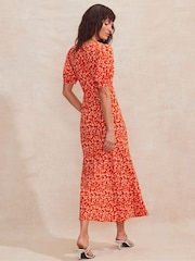 Ro&Zo Red Petite Ditsy V-Neck Midi Dress - Image 4 of 4