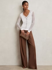 Reiss White Soraya Sheer-Detail V-Neck Top - Image 3 of 5