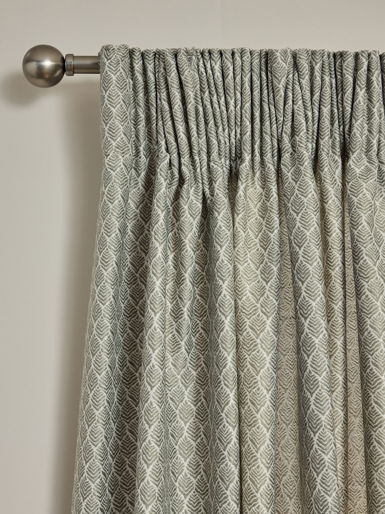 Mini Leaf Jacquard Pencil Pleat Lined Curtains - صورة 1 من 5 Mini Leaf Jacquard Pencil Pleat Lined Curtains - صورة 1 من 5