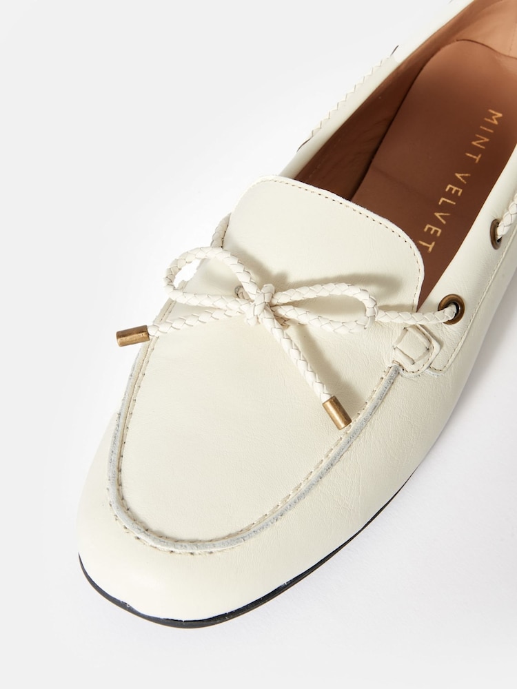 Mint Velvet Cream Sally Boat Shoes - Image 4 of 4 Mint Velvet Cream Sally Boat Shoes - Image 4 of 4
