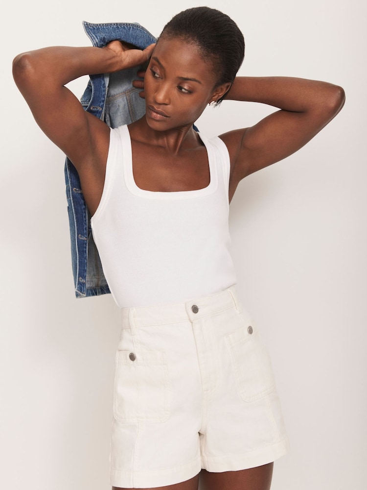 Mint Velvet White 100% Cotton Shorts - Image 1 of 8 Mint Velvet White 100% Cotton Shorts - Image 1 of 8