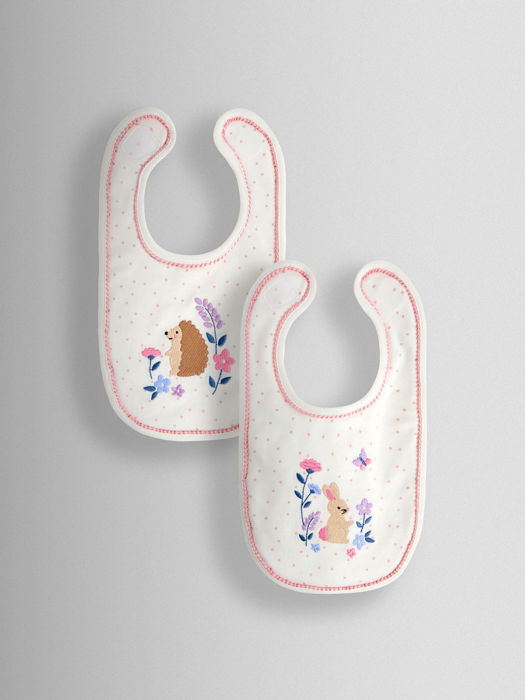 Jojo Maman Bébé Cream Speckled Hedgehog 2-Pack Embroidered Appliqué Bibs