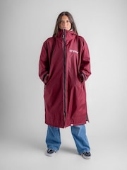 dryrobe Red Advance Adult Long Sleeve Changing Coats - Image 1 of 7