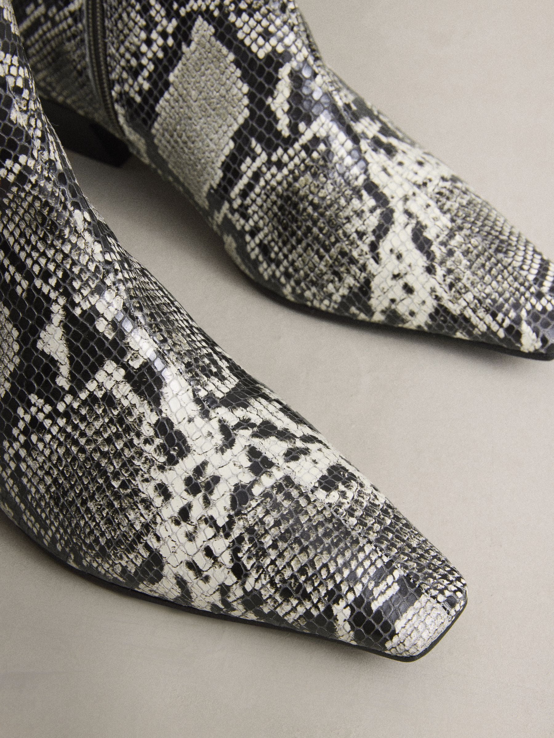 Buy Snake Printed Leather N. Premium Chisel Toe Flat Ankle Boots