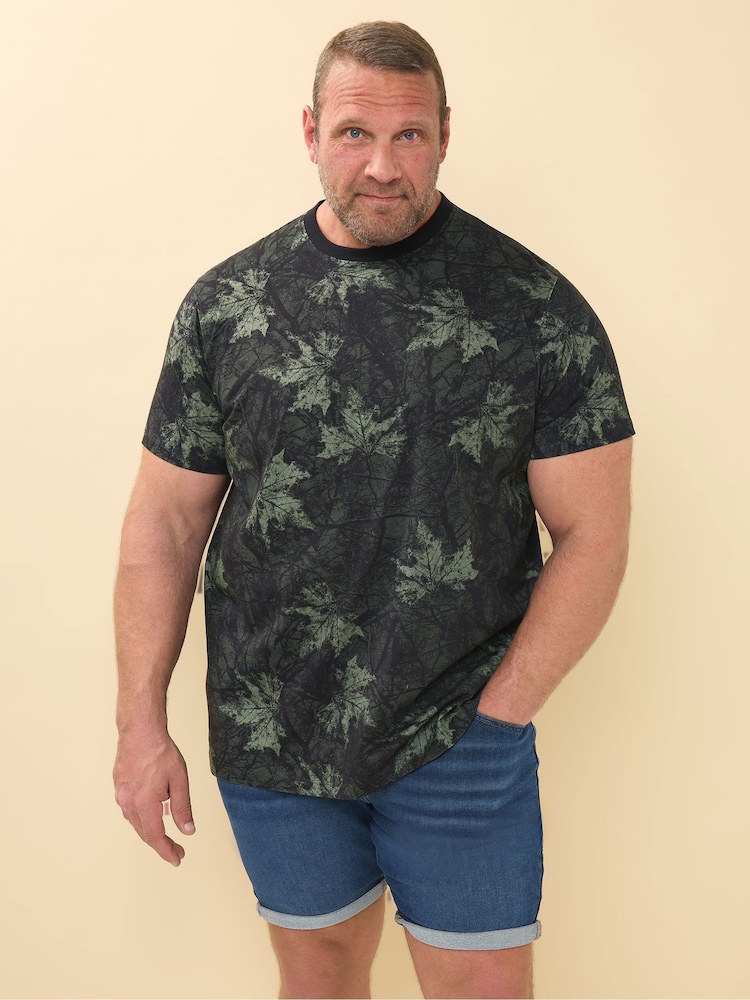 أخضر - BadRhino Big & Tall Camouflage Leaf Print 100% Cotton T-Shirt - صورة 1 من 6