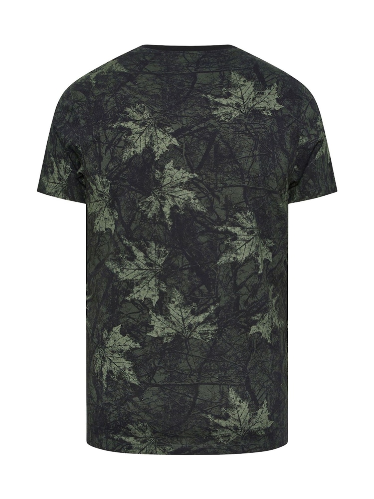 أخضر - BadRhino Big & Tall Camouflage Leaf Print 100% Cotton T-Shirt - صورة 6 من 6