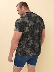 BadRhino Big & Tall Grey Camouflage Leaf Print 100% Cotton T-Shirt - Image 3 of 6