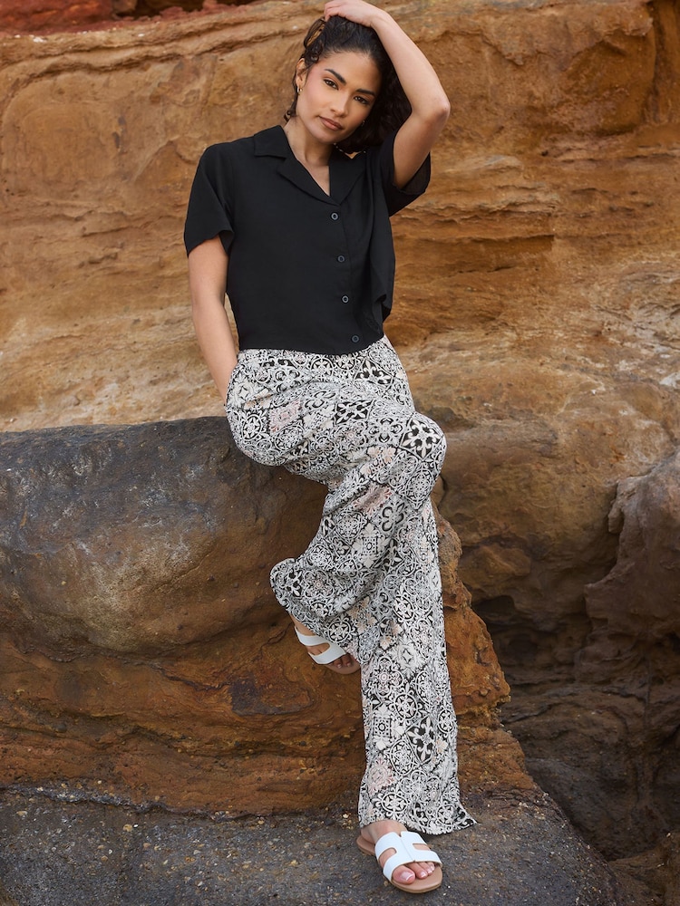 PixieGirl Petite Black Wide Leg 100% Cotton Trousers - Image 2 of 3