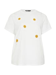 Yours Curve White Applique 100% Cotton T-Shirt - Image 5 of 5
