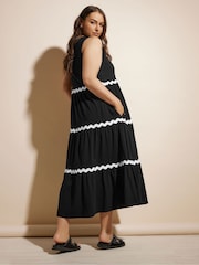 Yours Curve Black Contrast Trim Tierred 100% Cotton Dress - Image 4 of 6
