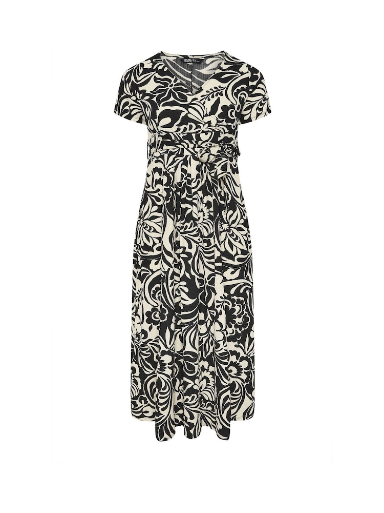 Yours Curve Black Floral Wrap Dress - Image 5 of 5