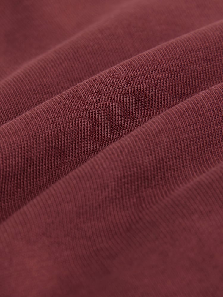 أحمر عنابي - تيشيرت ثقيل الوزن بأكمام طويلة بتفصيل مريح (3-16سنة) - صورة 6 من 6