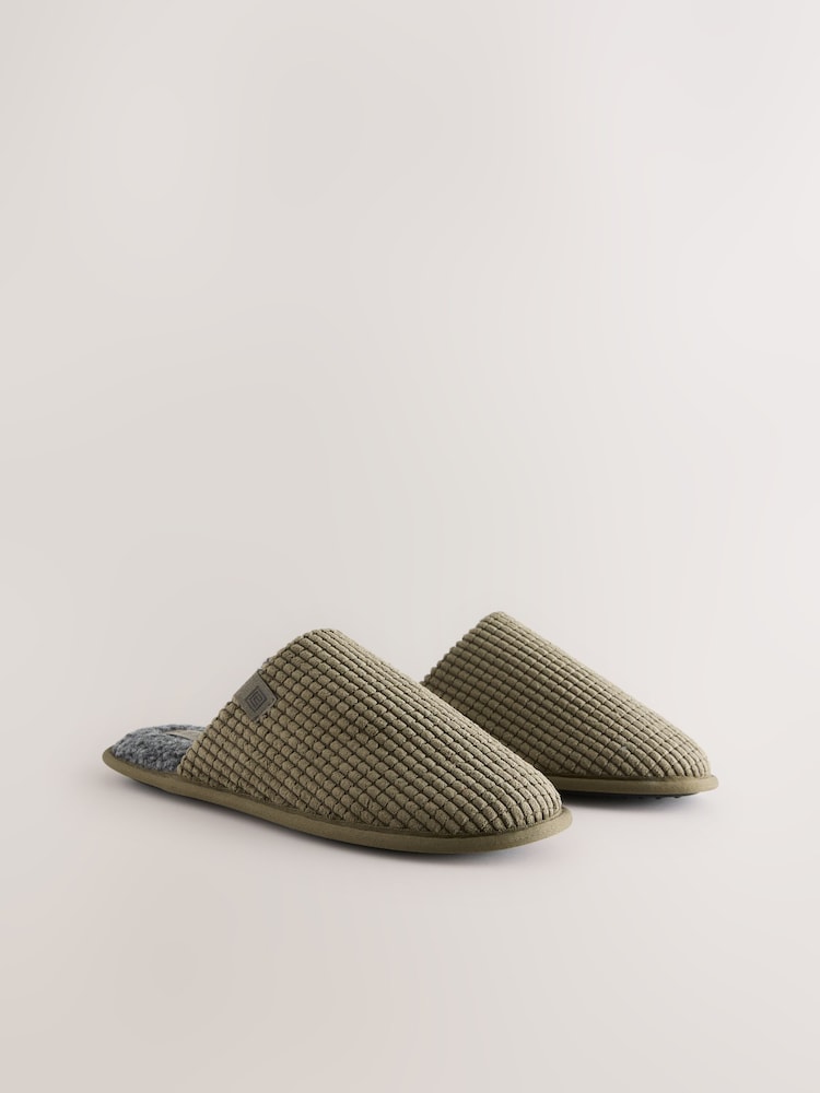 Verde salvia - Pantuflas estilo chinelas texturizadas - Imagen 1 de 5 Verde salvia - Pantuflas estilo chinelas texturizadas - Imagen 1 de 5