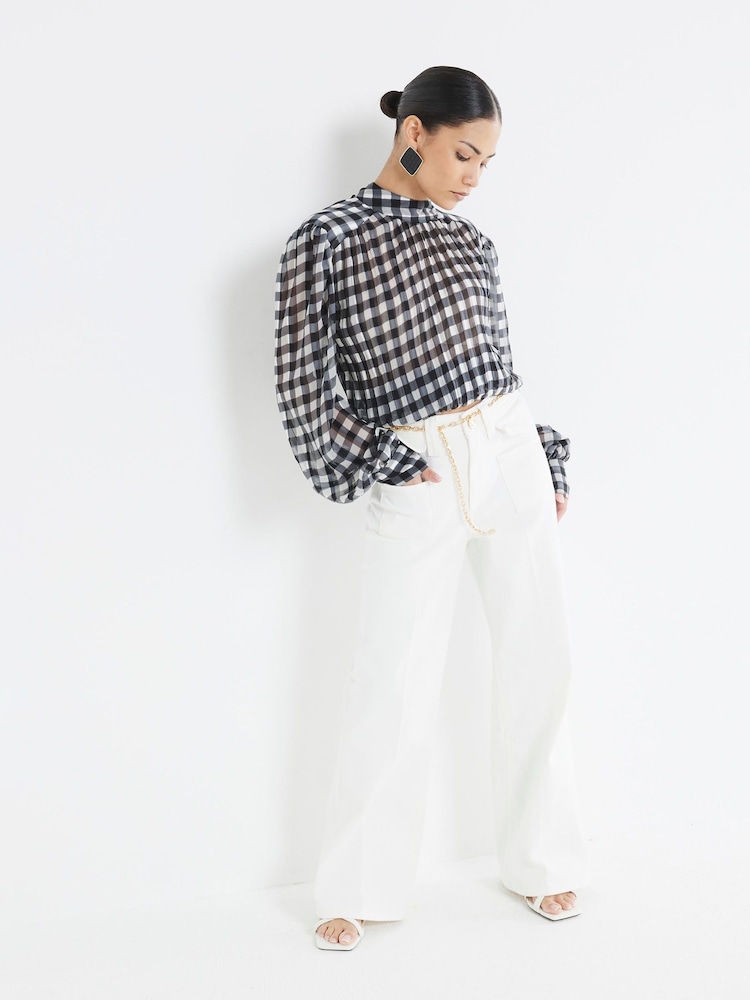 River Island White Petite High Rise Relaxed Flare Jeans - Image 2 of 4