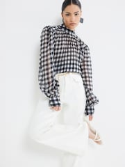 River Island White Petite High Rise Relaxed Flare Jeans - Image 4 of 4