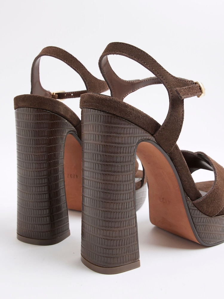 River Island Brown Cross Strap Platform Sandals - Image 2 of 6 River Island Brown Cross Strap Platform Sandals - Image 2 of 6