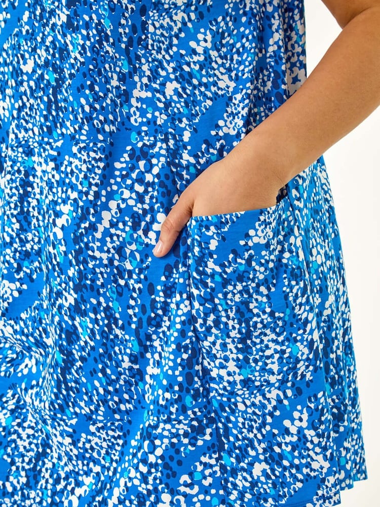 Blusa túnica com bolso estampado Roman Curve - Imagem 5 de 5